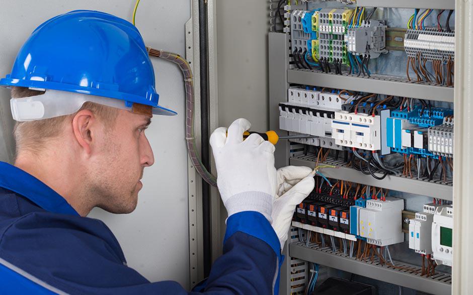 trouver un électricien Les Lilas